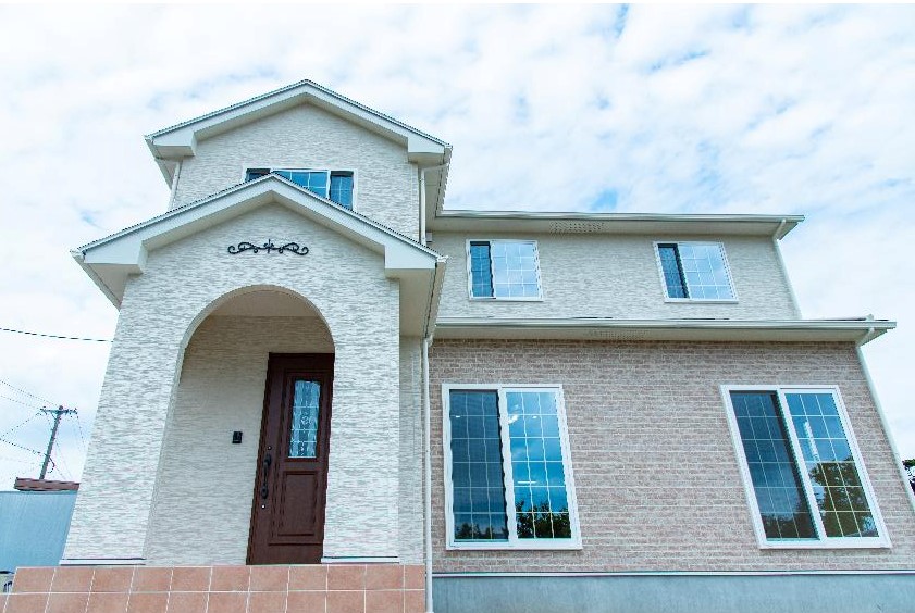 山景に佇むプロバンス風スタイル（4LDK・36坪）